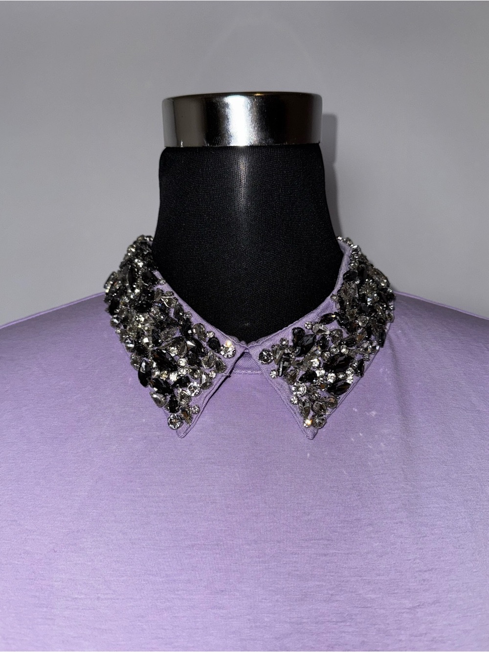 Lizette Collection Lavender Jeweled Collar Puff Sleeve Top L NWT